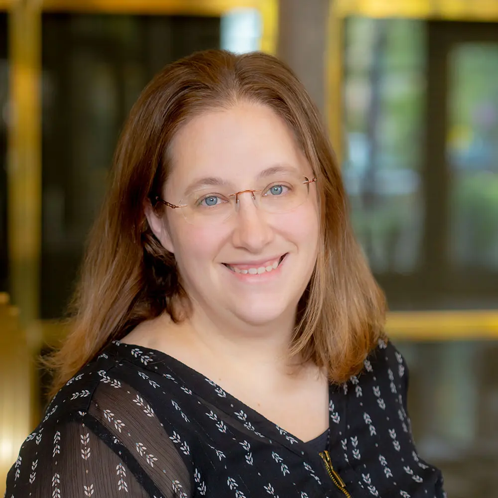 Photo of Elise Ellis